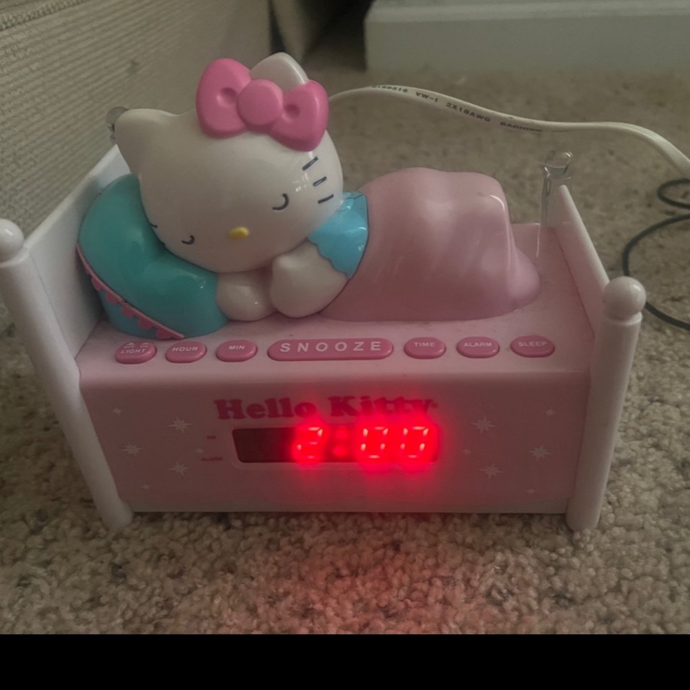 Hello kitty alarm clock